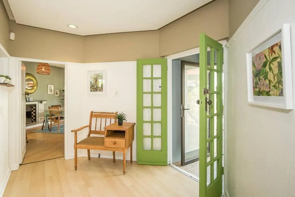 Villa Ocean & Mountain Views Camps Bay, Bakoven Kapstadt Ferienhaus